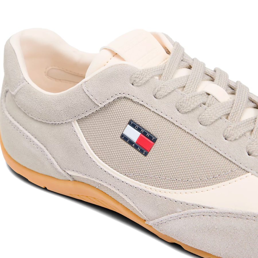 baskets-de-running-en-daim-style-archive