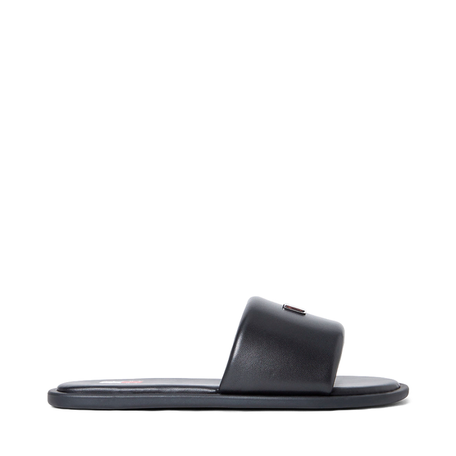 tongs-en-cuir-avec-empeigne-rembourree tongs-en-cuir-avec-empeigne-rembourree