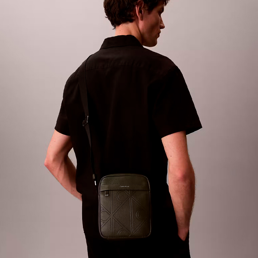 emblematische-reporter-schultertasche