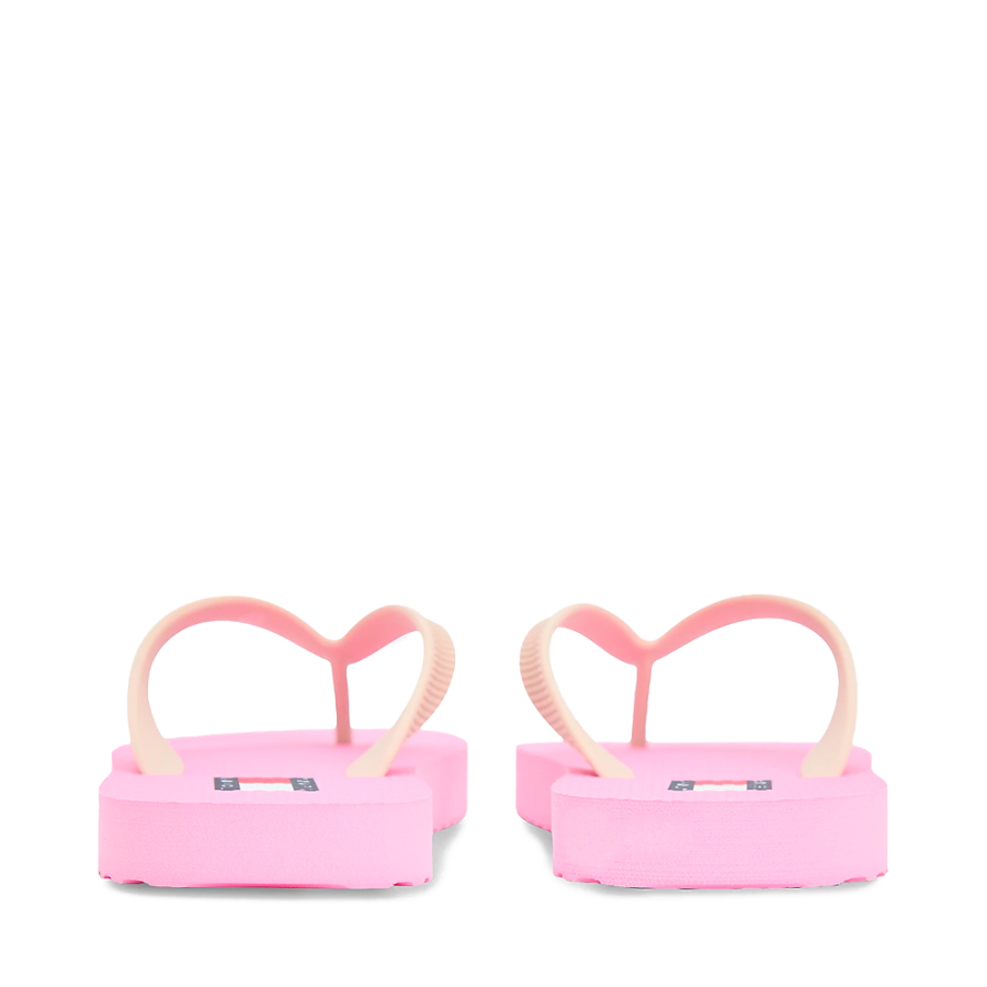 tongs-avec-logo-en-relief-et-semelle-crantee