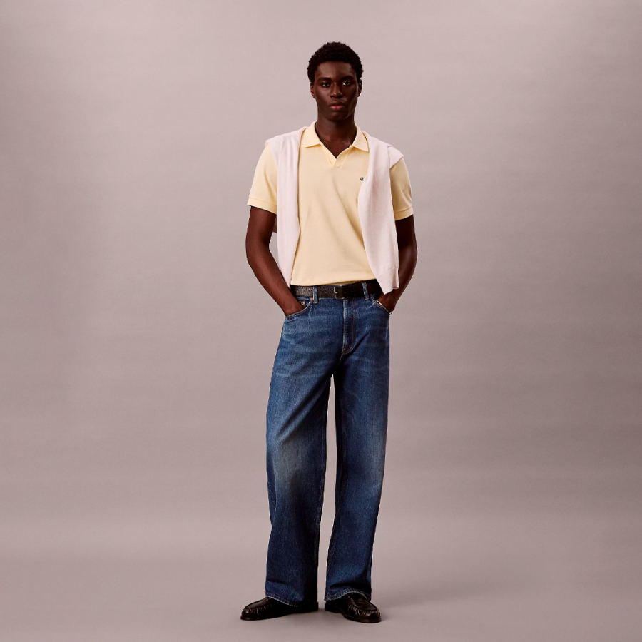 polo-de-pique-de-algodon-con-cuello-abierto