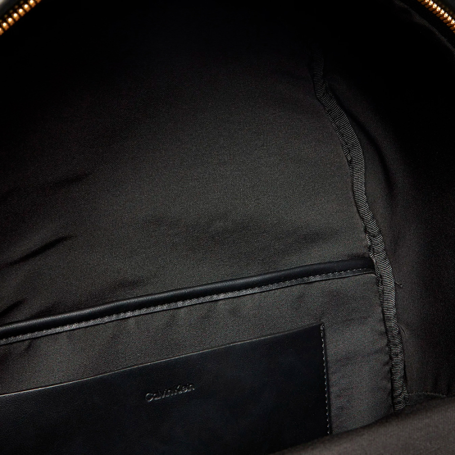 sandi-slim-40-backpack