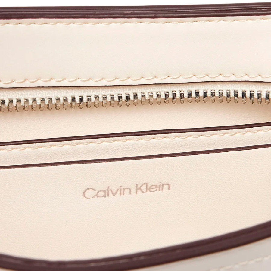 bolso-de-hombro-pequeno-con-logo-monograma