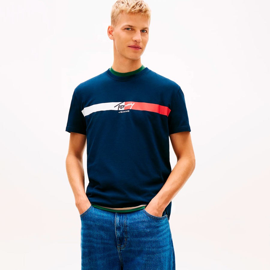 t-shirt-in-maglia-con-logo-distintivo