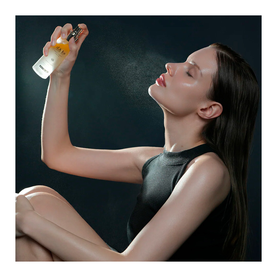 white-truffle-first-spray-serum-hydraterend-serum-illuminator