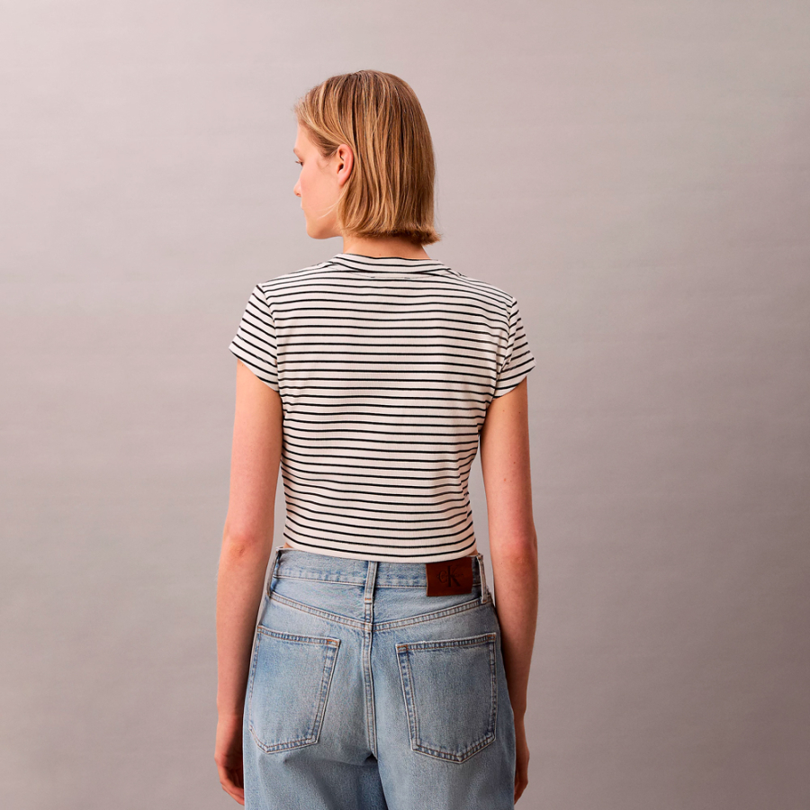t-shirt-cotele-raye-coupe-ajustee t-shirt-cotele-raye-coupe-ajustee