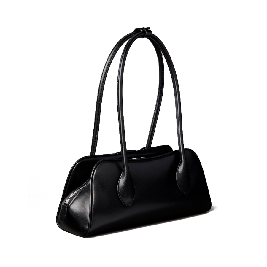 kleine-schultertasche-mit-ikonischem-logo