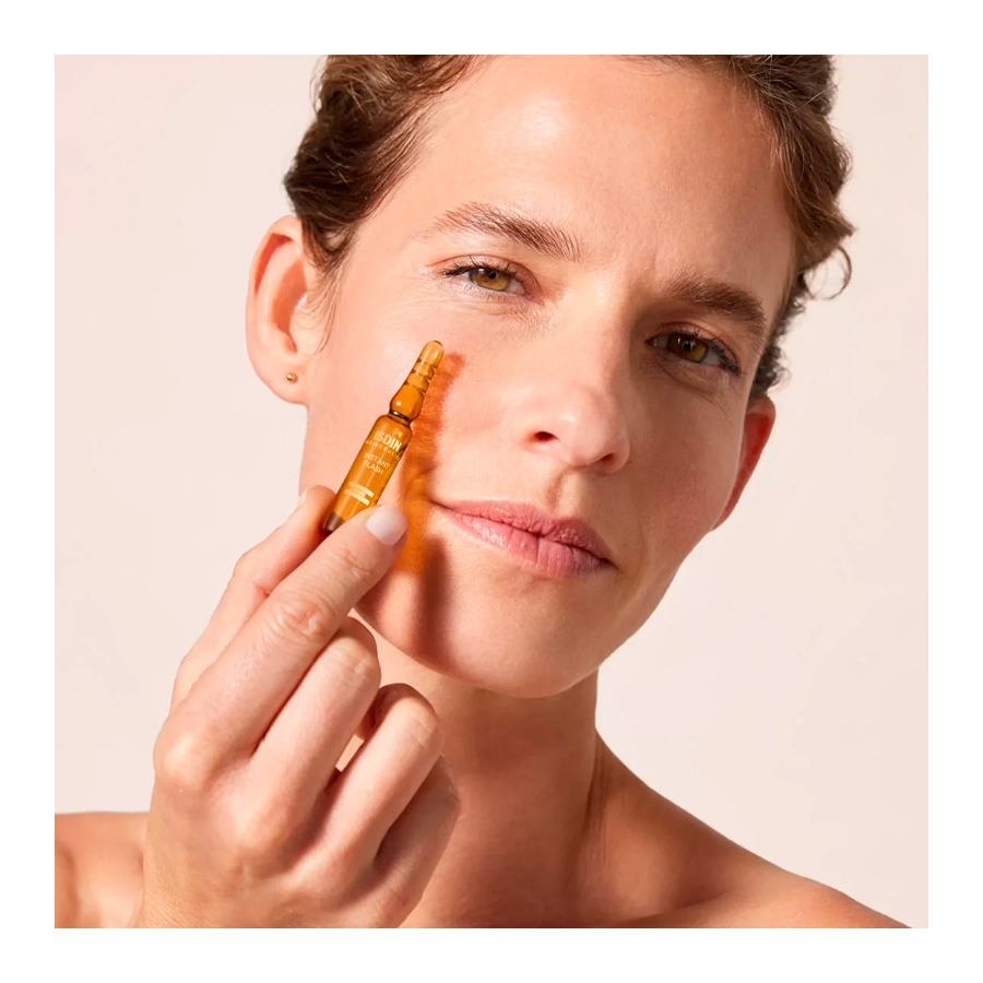 instant-flash-efecto-lifting-serum-efecto-lifting