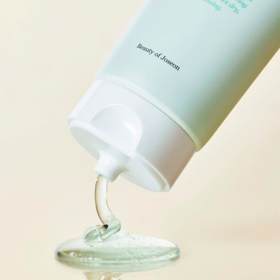 green-plum-refreshing-cleanser-erfrischender-gesichtsreiniger