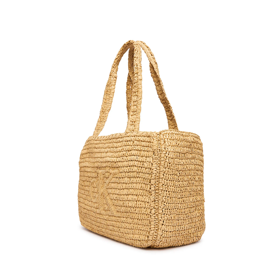 braided-raffia-tote-bag