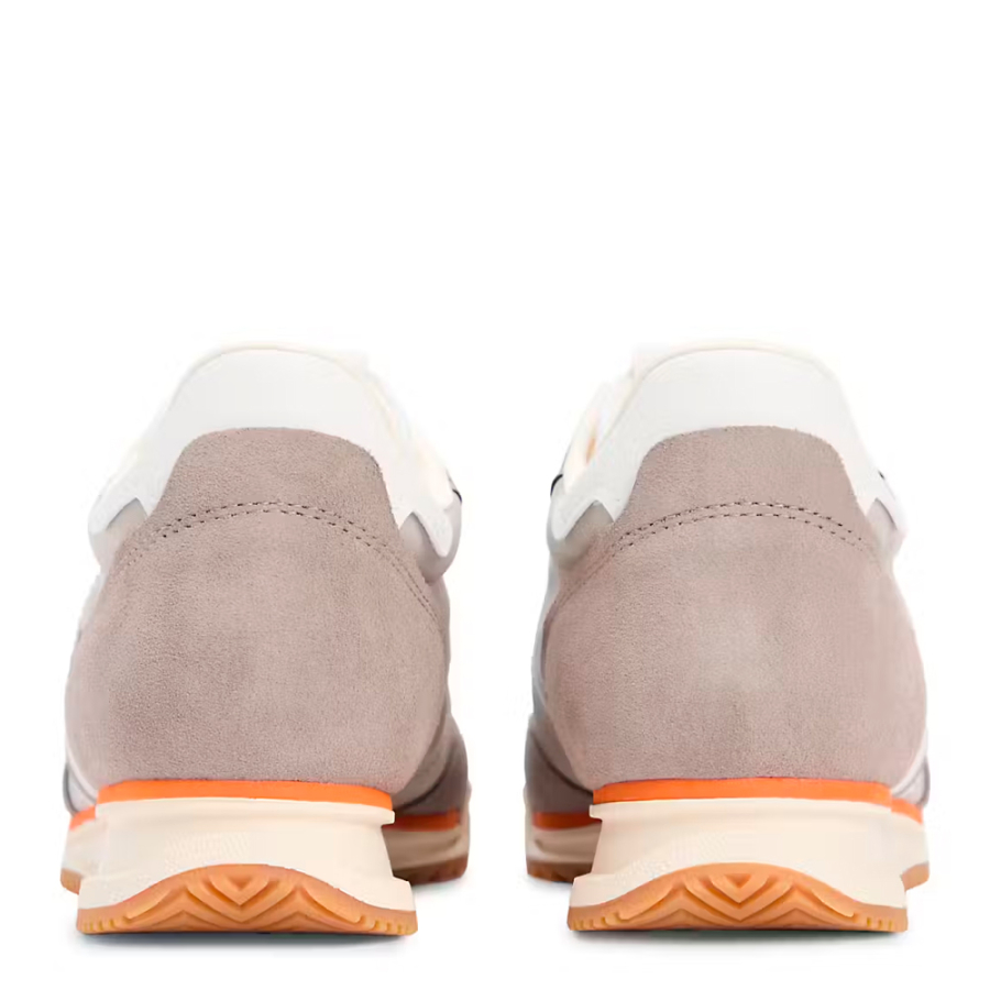 sneaker-da-corsa-retro-con-tacchetti