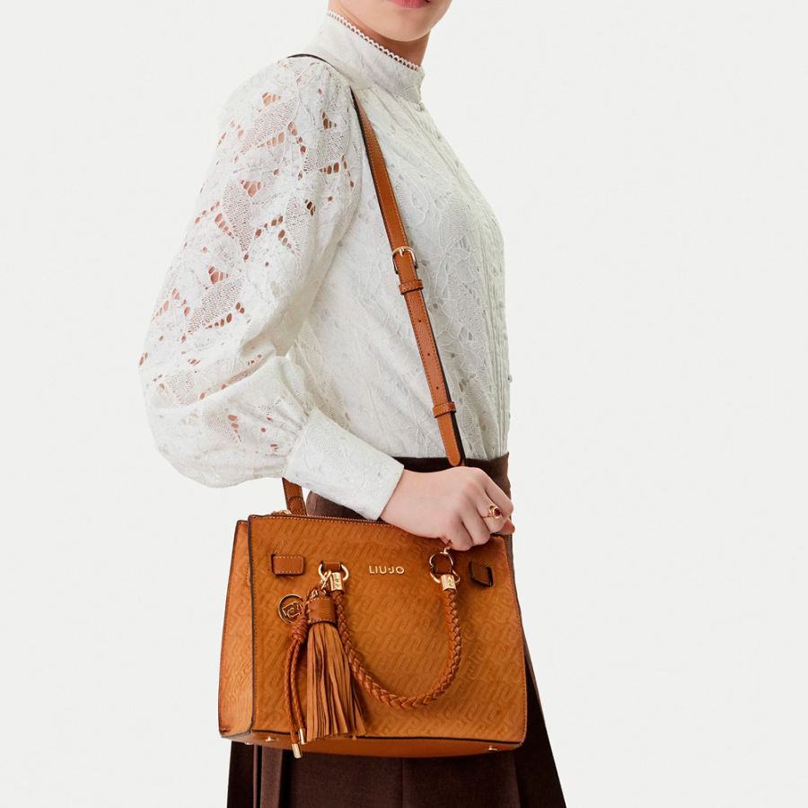 handtasche-aus-kunstwildleder