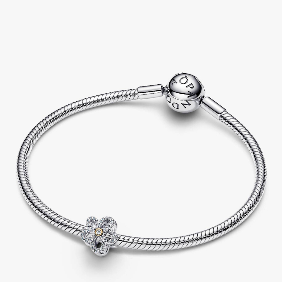 charme-fleur-argente-764480c01 charme-fleur-argente-764480c01