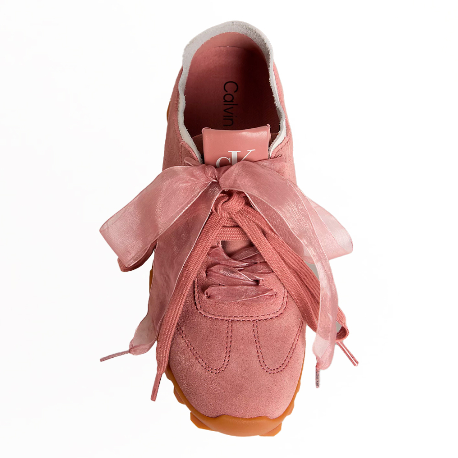 tenis-de-corrida-em-camurca-com-organza
