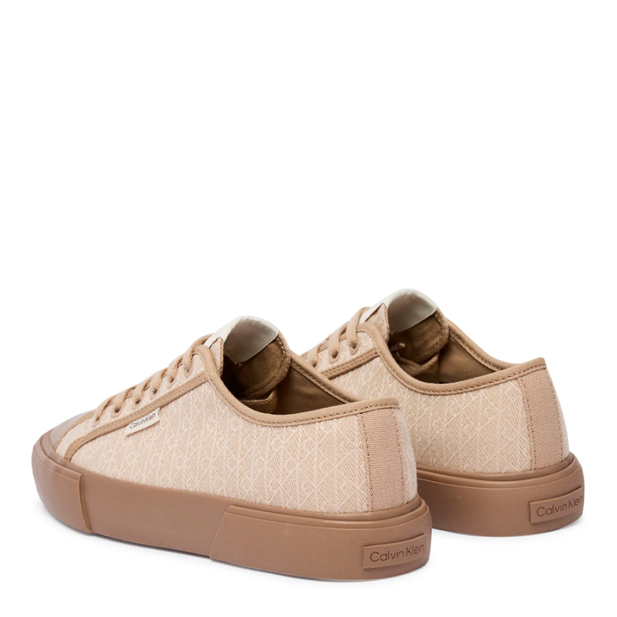 sneakers-luna-con-logo-emblema