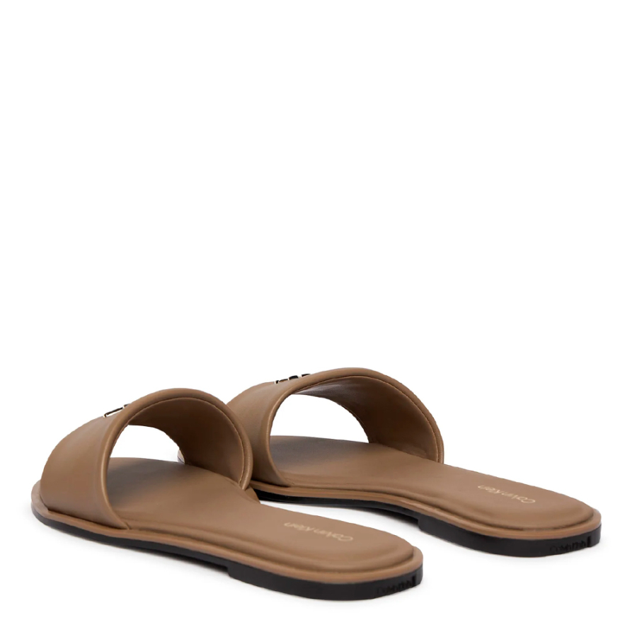 round-flat-sandal