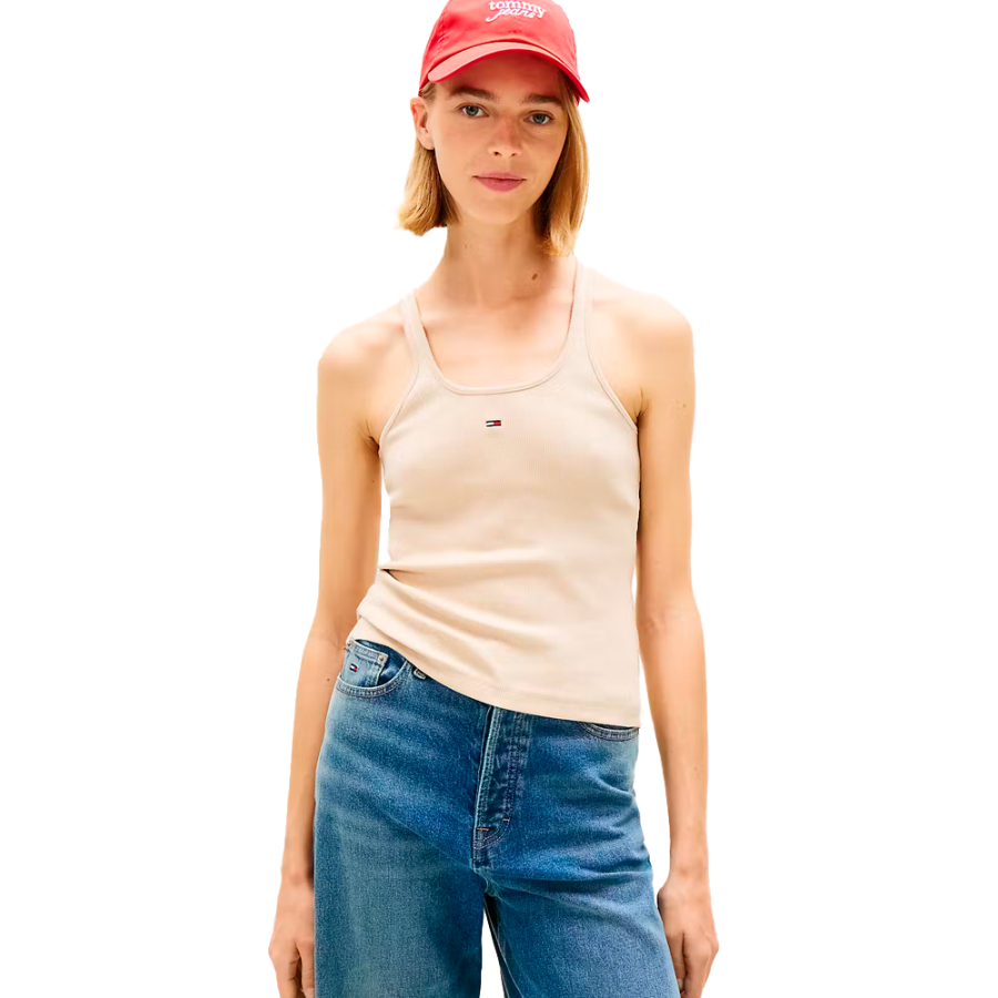 geripptes-schmal-geschnittenes-tanktop