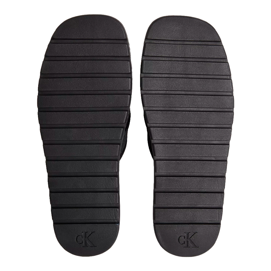 sandalias-leves-luxor-com-salto-e-logotipo