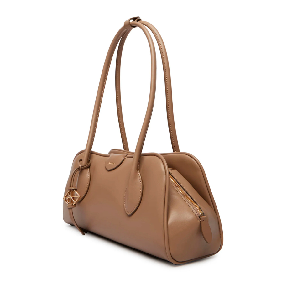 sac-bandouliere-a-logo-emblematique