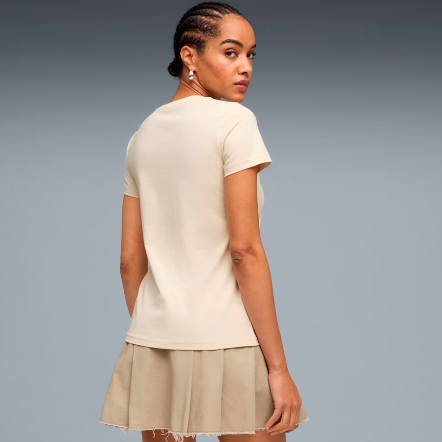 camiseta-essentials-elevated