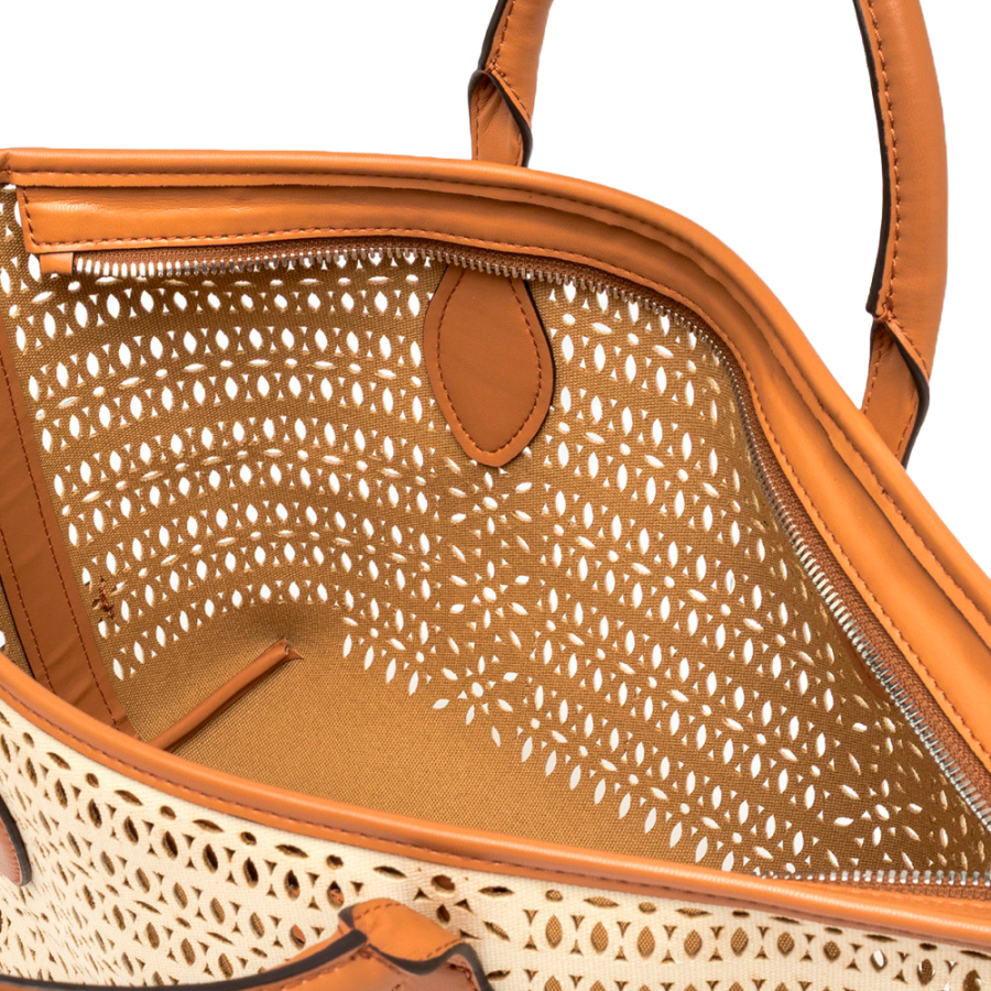 sac-mashup-bs-11506-comm-cnvls sac-mashup-bs-11506-comm-cnvls