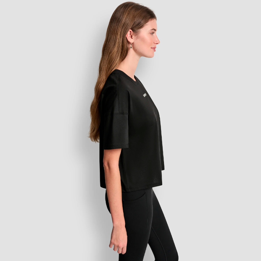 t-shirt-mit-metallic-logo