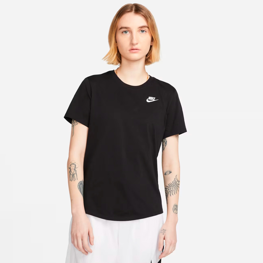 t-shirt-sportswear-club-essentials