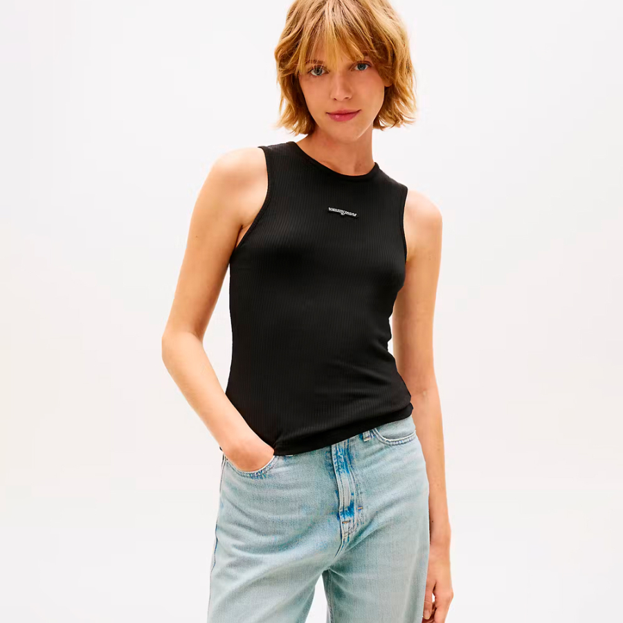 slim-script-label-t-shirt