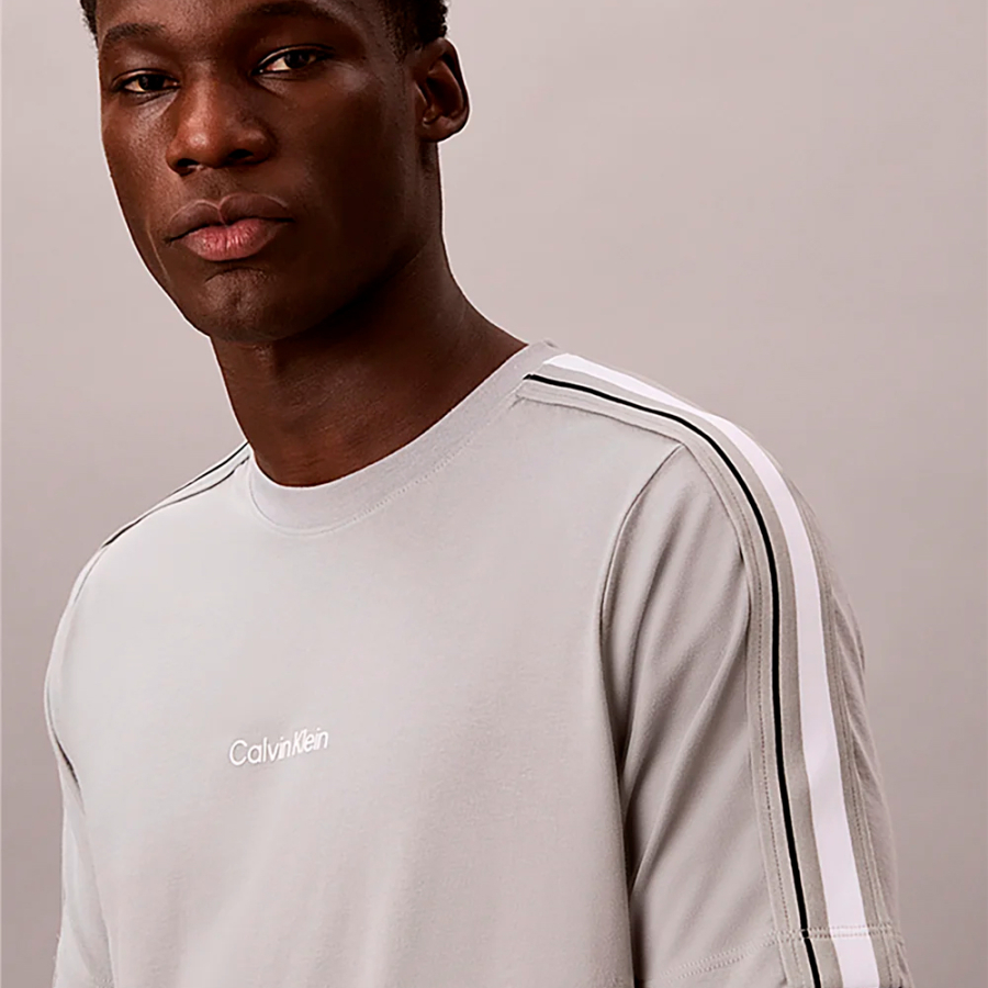 t-shirt-de-sport-en-melange-de-coton-technique t-shirt-de-sport-en-melange-de-coton-technique