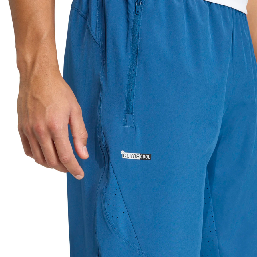 pantaloni-della-tuta-tech-essentials