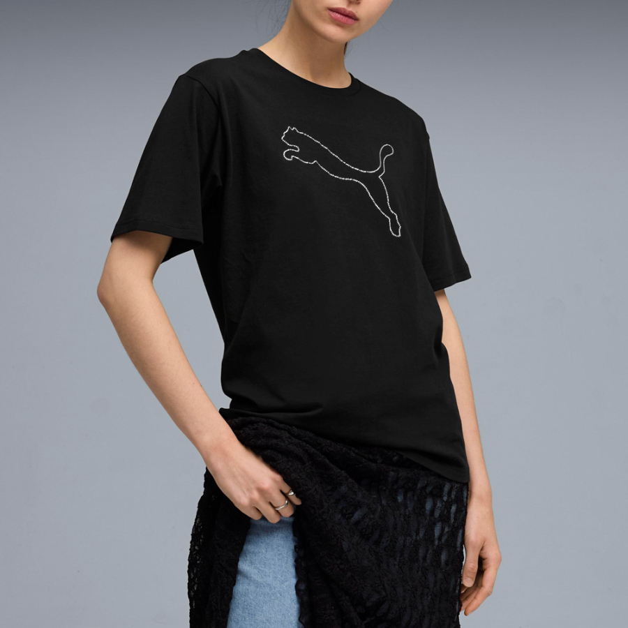 t-shirt-decontracte-orne-de-strass