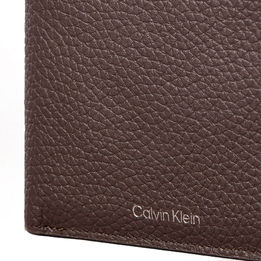 trifold-grained-leather-wallet-with-rfid