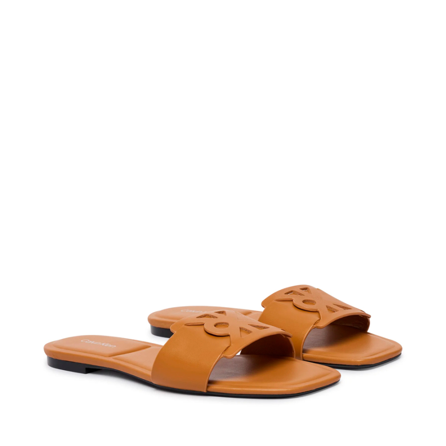 provence-flat-leather-sandals-with-square-toe