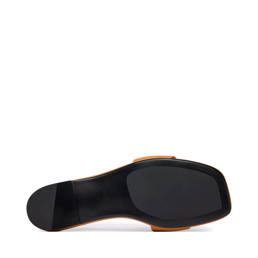 provence-flat-leather-sandals-with-square-toe