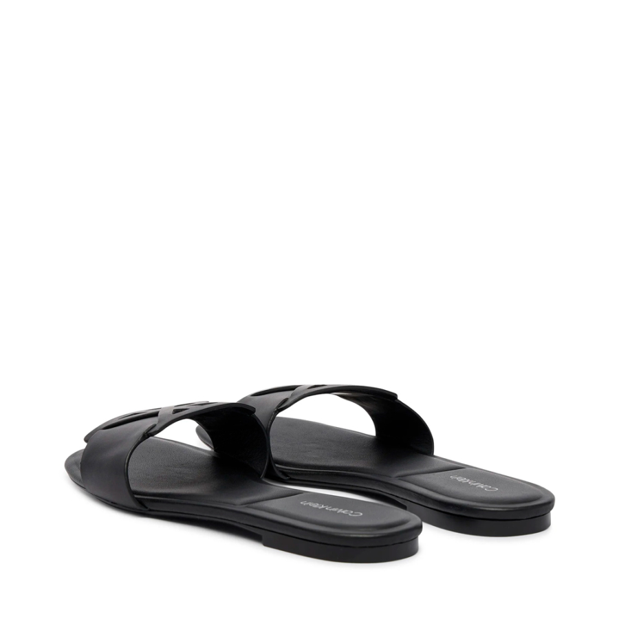provence-sandales-plates-en-cuir-a-bout-carre