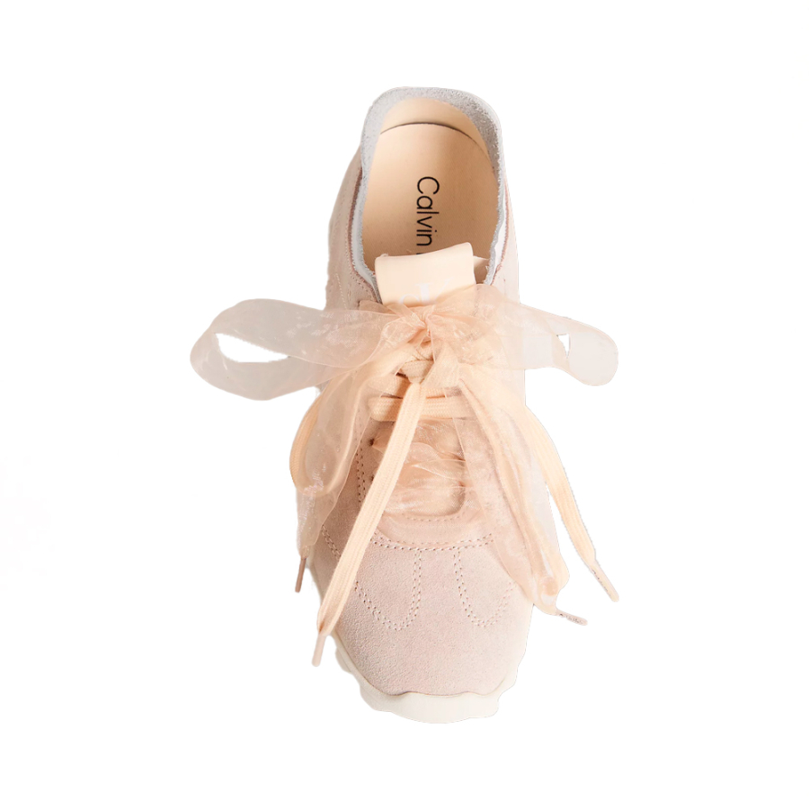 zapatillas-de-running-de-ante-con-organza