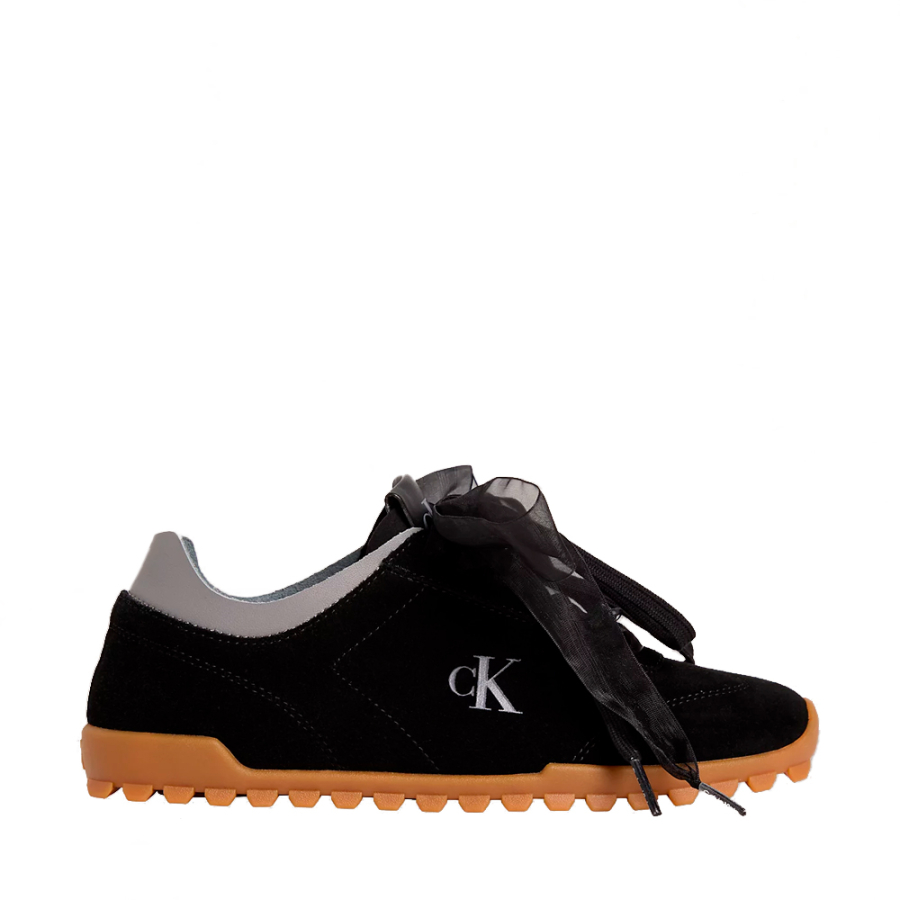 zapatillas-de-running-de-ante-con-organza