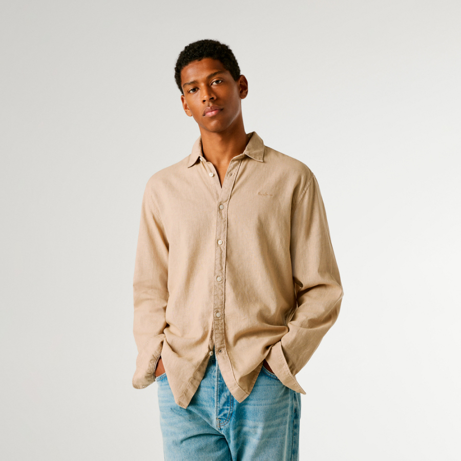 camisa-tingida-em-peca-modelagem-regular camisa-tingida-em-peca-modelagem-regular