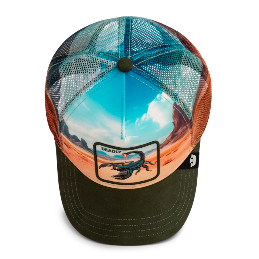 gorra-scorpion-in-the-element