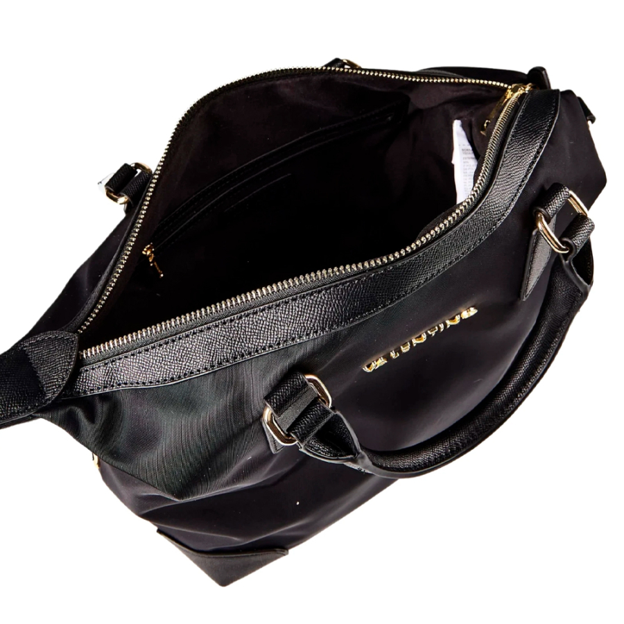 sac-jenny-vbsa9t23