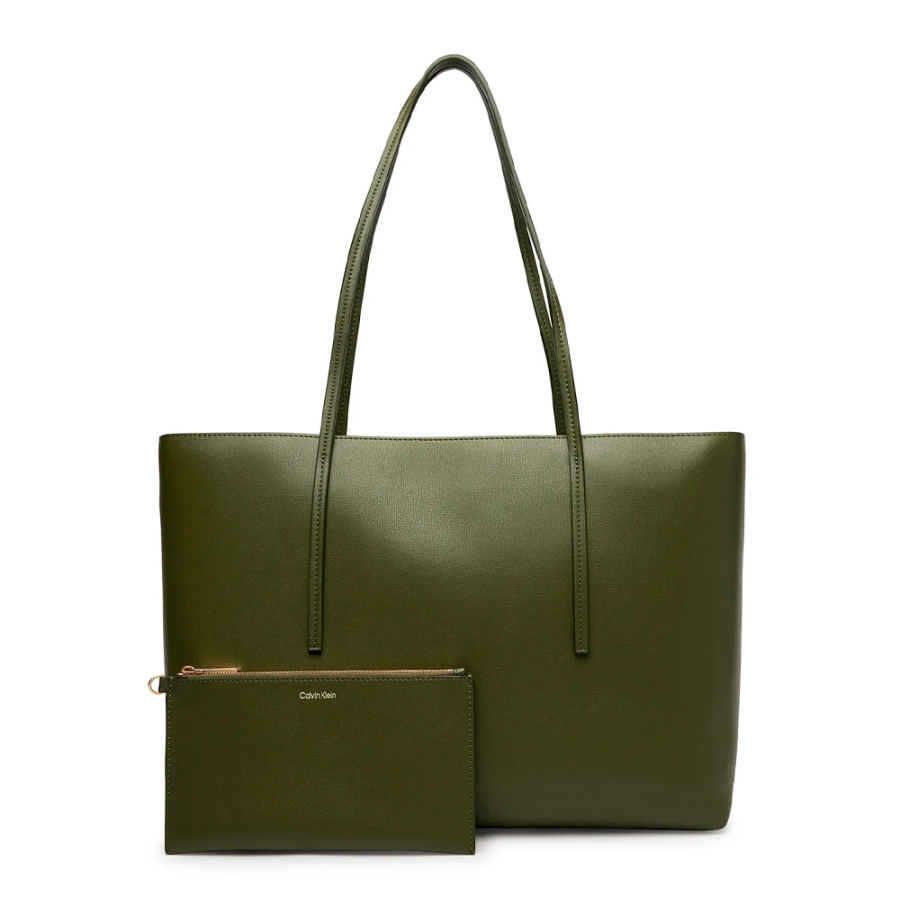 sac-fourre-tout-avec-logo-en-feuille-metallique sac-fourre-tout-avec-logo-en-feuille-metallique