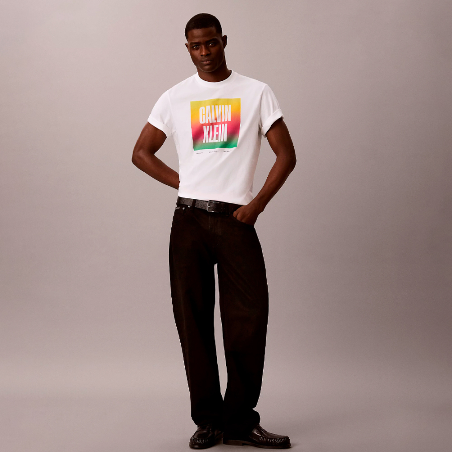 t-shirt-ample-avec-logo-fierte t-shirt-ample-avec-logo-fierte