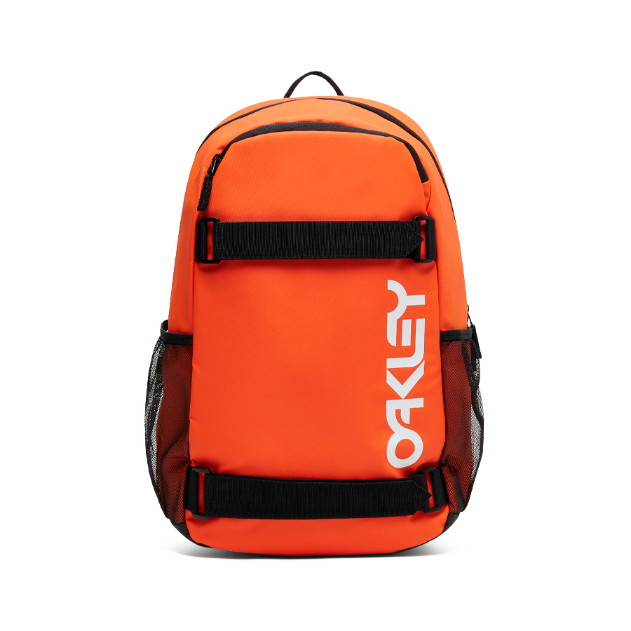 freshman-skate-backpack