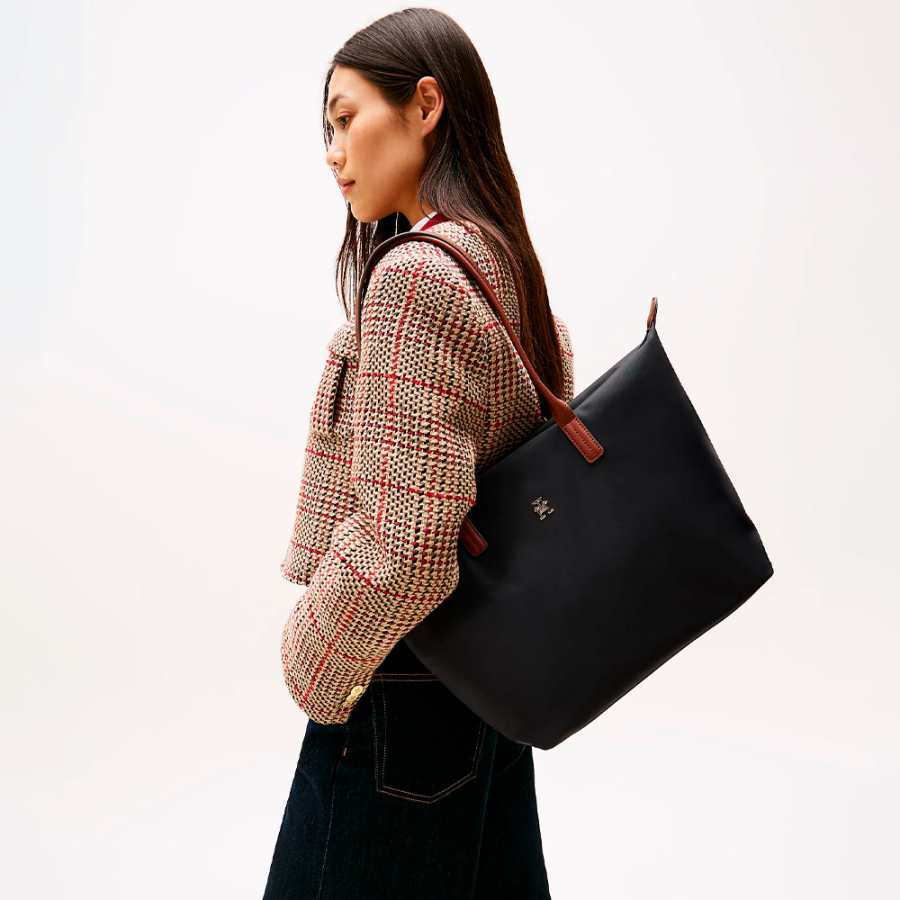 bolso-tote-con-monograma-th bolso-tote-con-monograma-th
