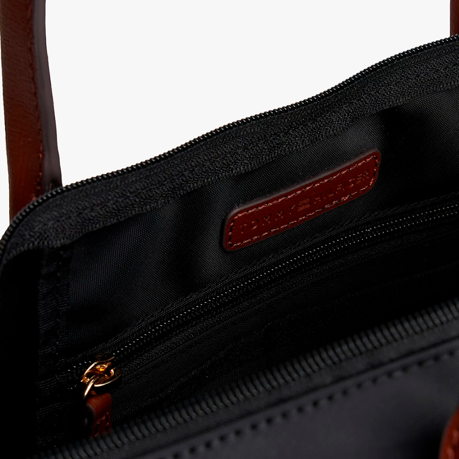 sac-fourre-tout-monogramme-th sac-fourre-tout-monogramme-th