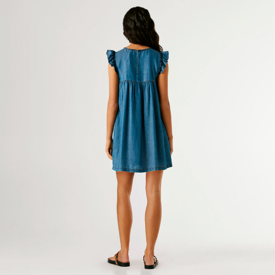 robe-courte-avec-details-brodes robe-courte-avec-details-brodes