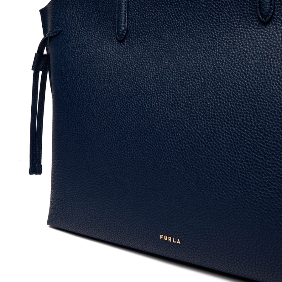 wb02059-bx4329-ava-tasche