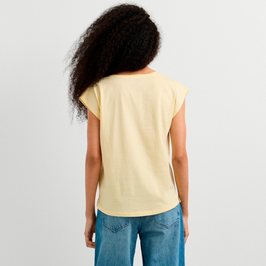 v-neck-t-shirt-with-printed-logo