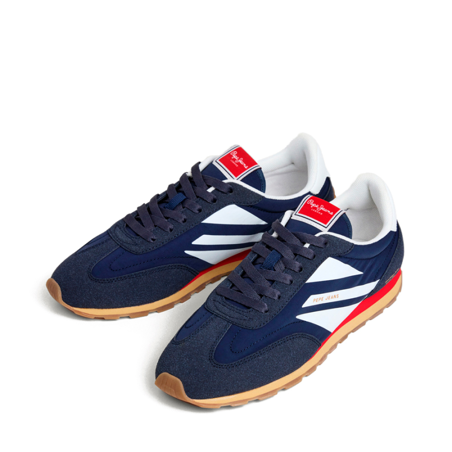 retro-running-shoes