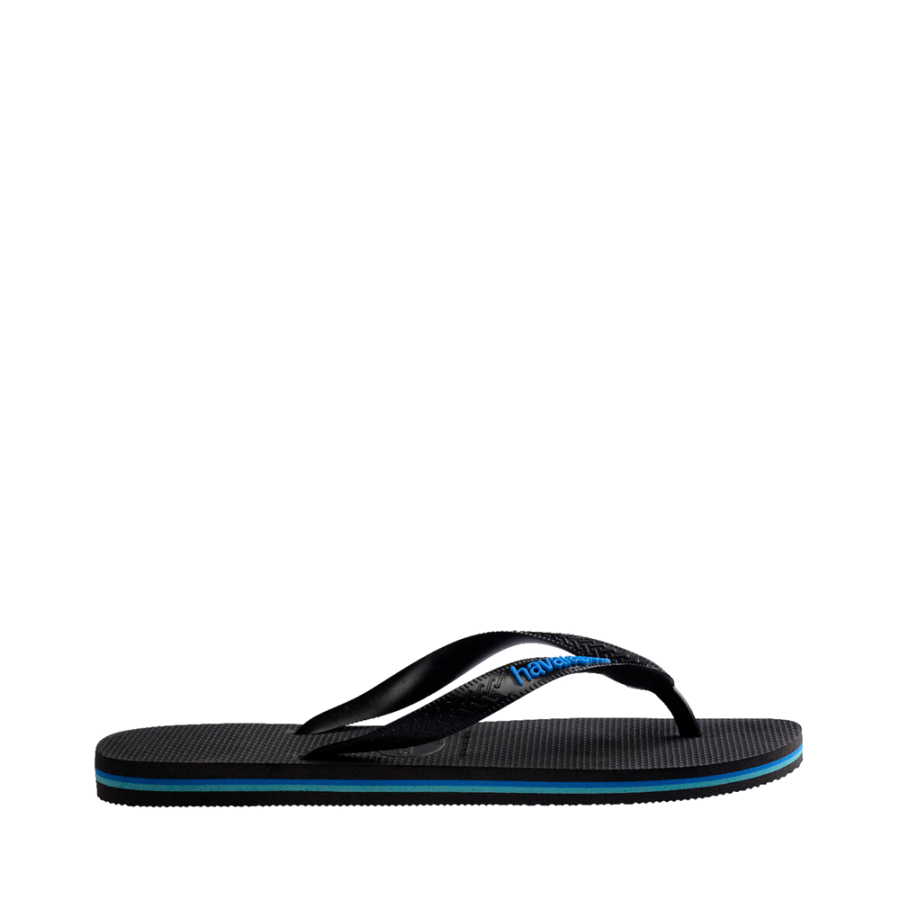 flip-flops-mit-logo-auf-dem-riemen